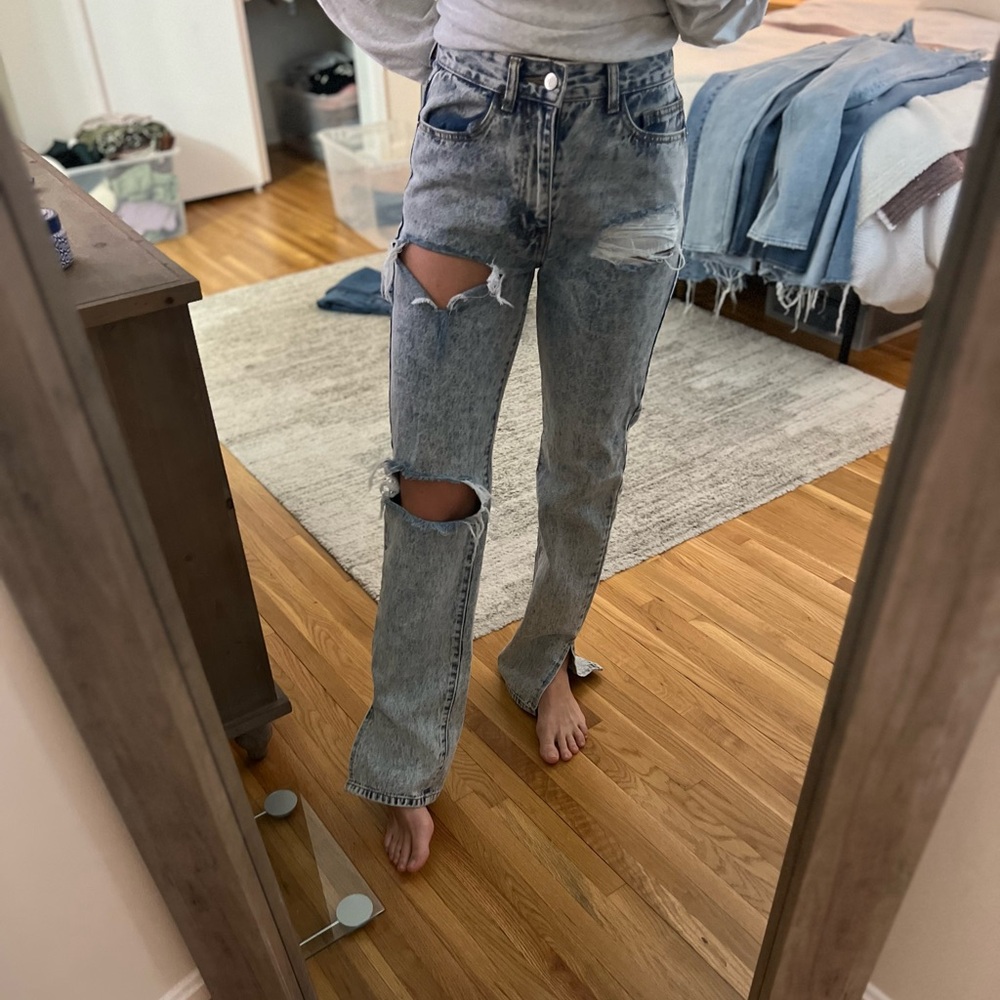 NASTY GAL- ripped loose fitting jeans